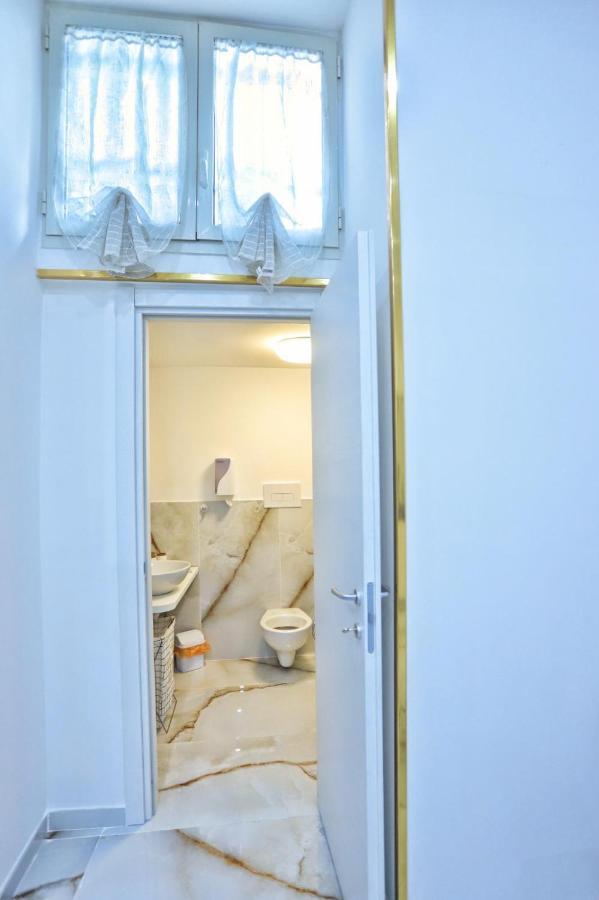 Sant'Anna Suite Νάπολη Εξωτερικό φωτογραφία